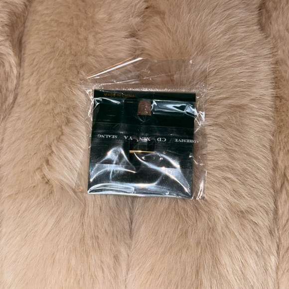 AKA Rhinestone Brooch - Picture 3 of 3